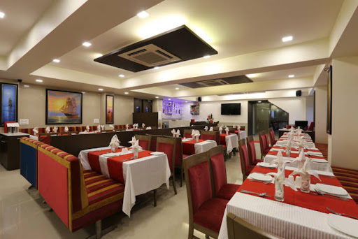 Regency restaurant interior